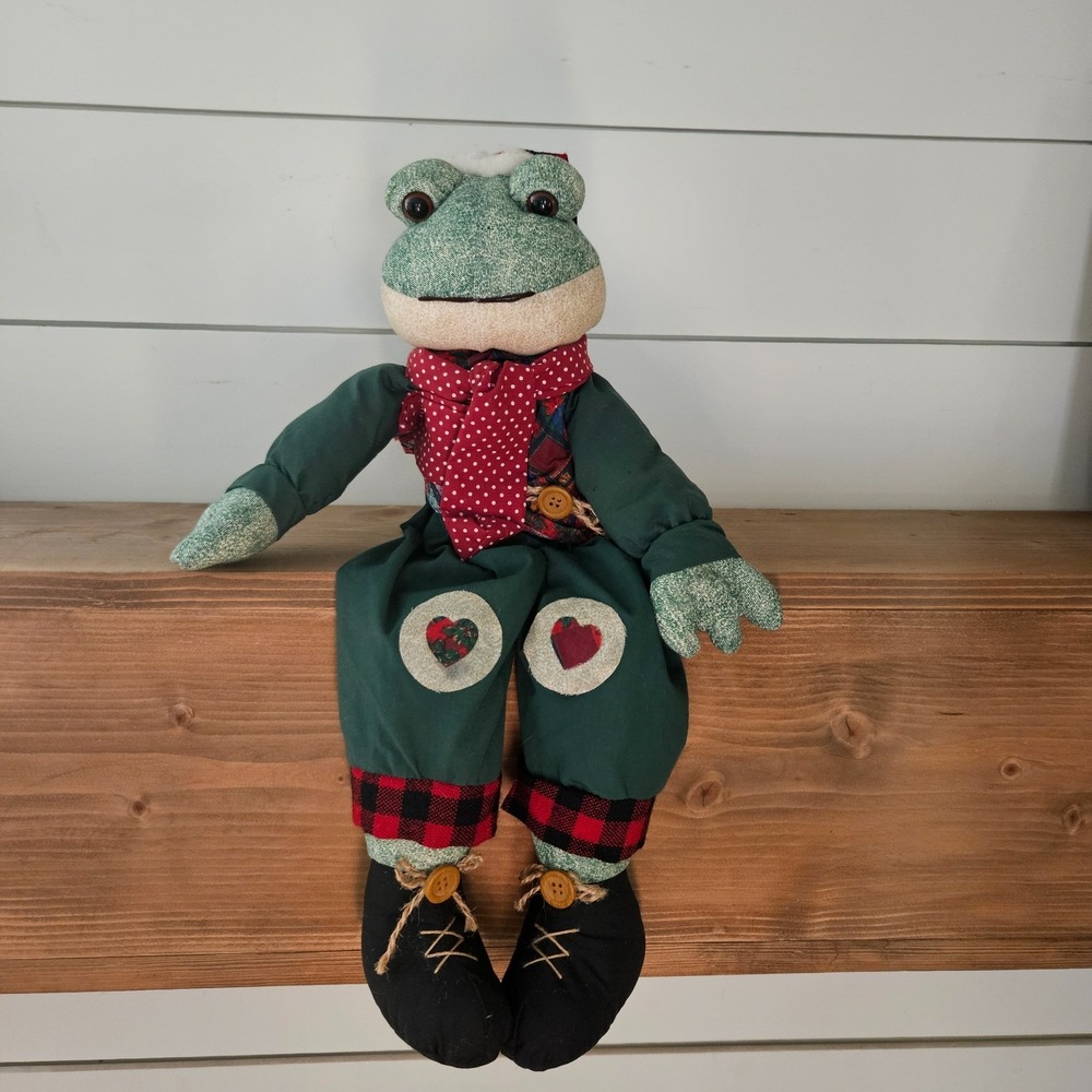 Vintage Christmas Frog Shelf Sitter Plush Doll Buffalo Plaid‎ Santa Hat Country